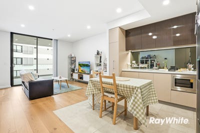 /international/au/334-32-civic-way-rouse-hill-nsw-151256008/