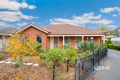 /international/au/1-66-station-street-sunbury-vic-151412160/