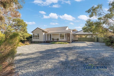 /international/au/15-swindale-street-elmore-vic-152684588/