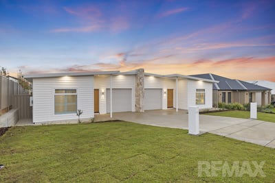 /international/au/1-2-11-valencia-drive-gobbagombalin-nsw-151605412/