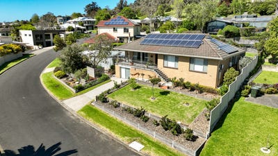 /international/au/2-naylor-place-mount-gambier-sa-152645360/