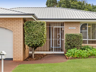 /international/au/1-boyett-street-centenary-heights-qld-151206860/