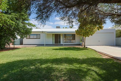 /international/au/2814-fourteenth-street-irymple-vic-152645032/