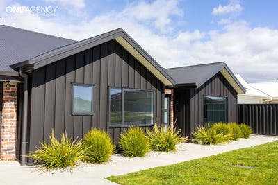/international/au/18-magnolia-avenue-latrobe-tas-152424264/