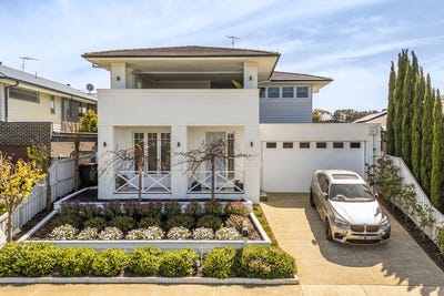 /international/au/27-hillside-parade-torquay-vic-152659320/