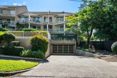 /international/au/13-19-heath-street-southport-qld-148579992/?lang=fr
