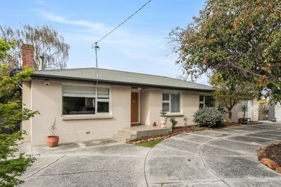 /international/au/215-penquite-road-norwood-tas-152456216/