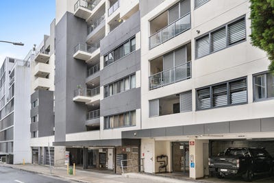 /international/au/202-71-73-bank-lane-kogarah-nsw-148471680/