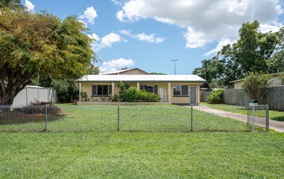 /international/au/15-mathiesen-street-cranbrook-qld-150713816/