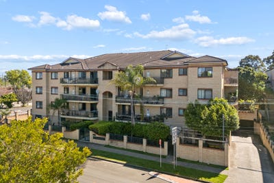 /international/au/15-2-4-water-street-lidcombe-nsw-152609148/