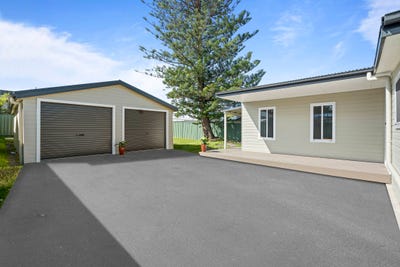 /international/au/32-beachcomber-parade-toukley-nsw-152376760/