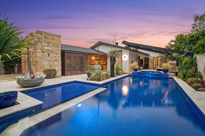 /international/au/99-kangaroo-point-road-kangaroo-point-nsw-150356920/