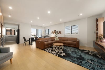 /international/au/251-1-gerbera-place-kellyville-nsw-152011780/