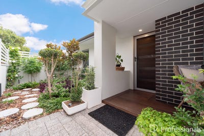 /international/au/12a-pola-street-dianella-wa-151339176/