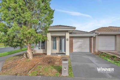 /international/au/20-hestia-avenue-cranbourne-west-vic-151309112/