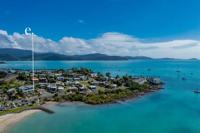 /international/au/2-14-broadwater-avenue-airlie-beach-qld-148463124/