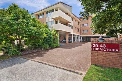 /international/au/1-39-43-melbourne-street-east-gosford-nsw-148545424/