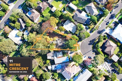/international/au/11-mitre-crescent-bayswater-vic-151187468/