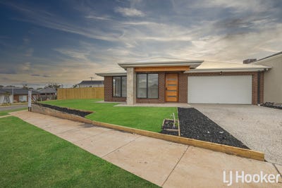 /international/au/1-rawlinson-street-maddingley-vic-148302900/