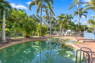 /international/au/27-397-esplanade-torquay-qld-151414160/