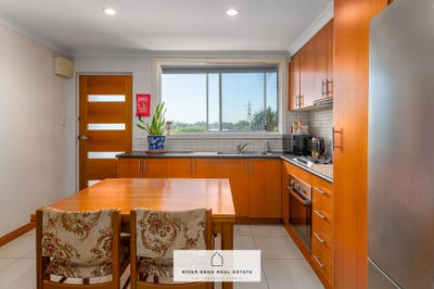 /international/au/8-79-raleigh-road-maribyrnong-vic-150817972/