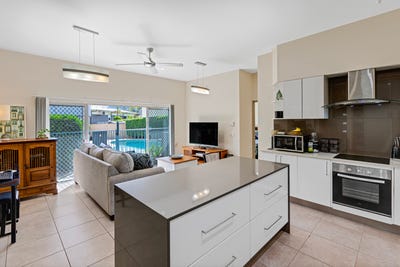 /international/au/1-6-kooringa-court-maroochydore-qld-151356700/