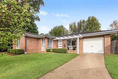 /international/au/12-gabrielle-close-mount-colah-nsw-151334696/