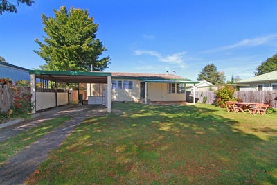/international/au/22-enid-street-armidale-nsw-152002320/