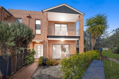 /international/au/35-lincolnheath-boulevard-point-cook-vic-148542404/