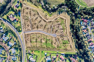 /international/au/2-17-rofe-place-picton-nsw-204221936/