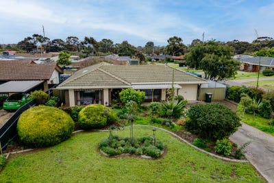 /international/au/16-green-crescent-hillbank-sa-151537028/