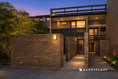 /international/au/3-33-nepean-highway-elsternwick-vic-151241556/