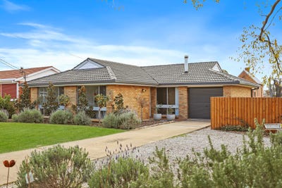 /international/au/9-carolina-crescent-mudgee-nsw-151942680/