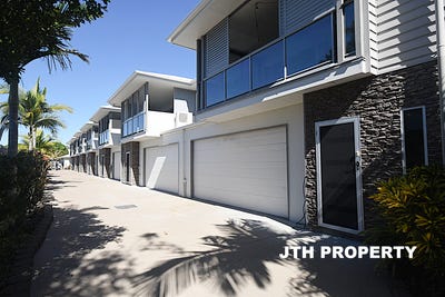 /international/au/7-542-esplanade-urangan-qld-148619040/