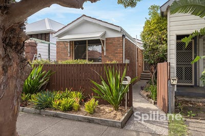 /international/au/19-emerald-street-hamilton-north-nsw-148596528/