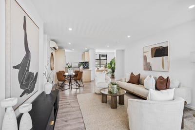 /international/au/504-57-ludwick-street-cannon-hill-qld-150631316/
