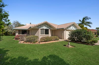/international/au/1-ashgrove-drive-cooroy-qld-152510780/