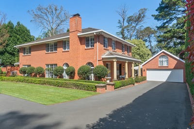 /international/au/7-riversdale-avenue-burradoo-nsw-148323524/