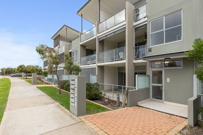 /international/au/17-105-wentworth-parade-success-wa-148286356/