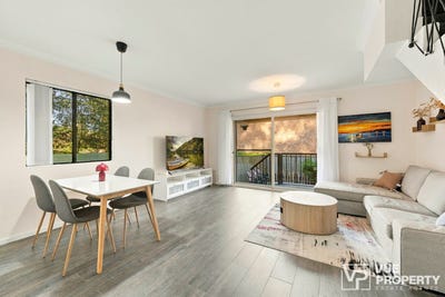 /international/au/18-23-taranto-road-marsfield-nsw-152615272/