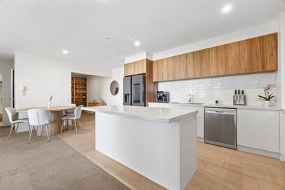 /international/au/404-45-botanica-drive-sippy-downs-qld-152532208/