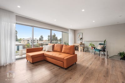 /international/au/101-31-linden-tree-way-cranbourne-north-vic-152665328/