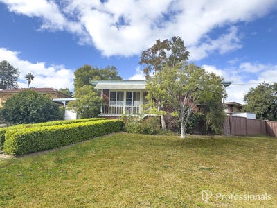 /international/au/2-fraser-crescent-oxley-vale-nsw-148496464/