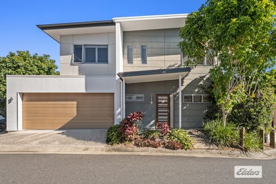/international/au/8-8-russell-street-everton-park-qld-151431764/