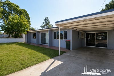 /international/au/26-jacobsen-crescent-mount-isa-qld-151582872/
