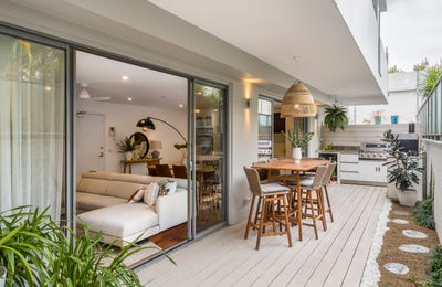 /international/au/3-86-88-beach-road-sandringham-vic-148470860/