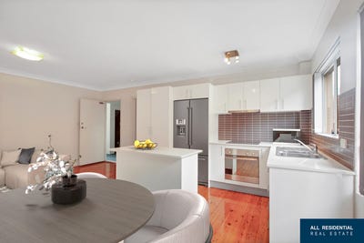 /international/au/2-32-matthews-street-wollongong-nsw-150609228/
