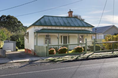 /international/au/133-scott-parade-ballarat-east-vic-151309396/
