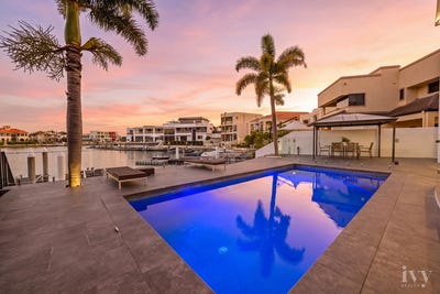 /international/au/6-parklane-terrace-sovereign-islands-qld-152321832/