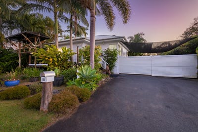 /international/au/18-katherine-street-beerwah-qld-148557124/?lang=id